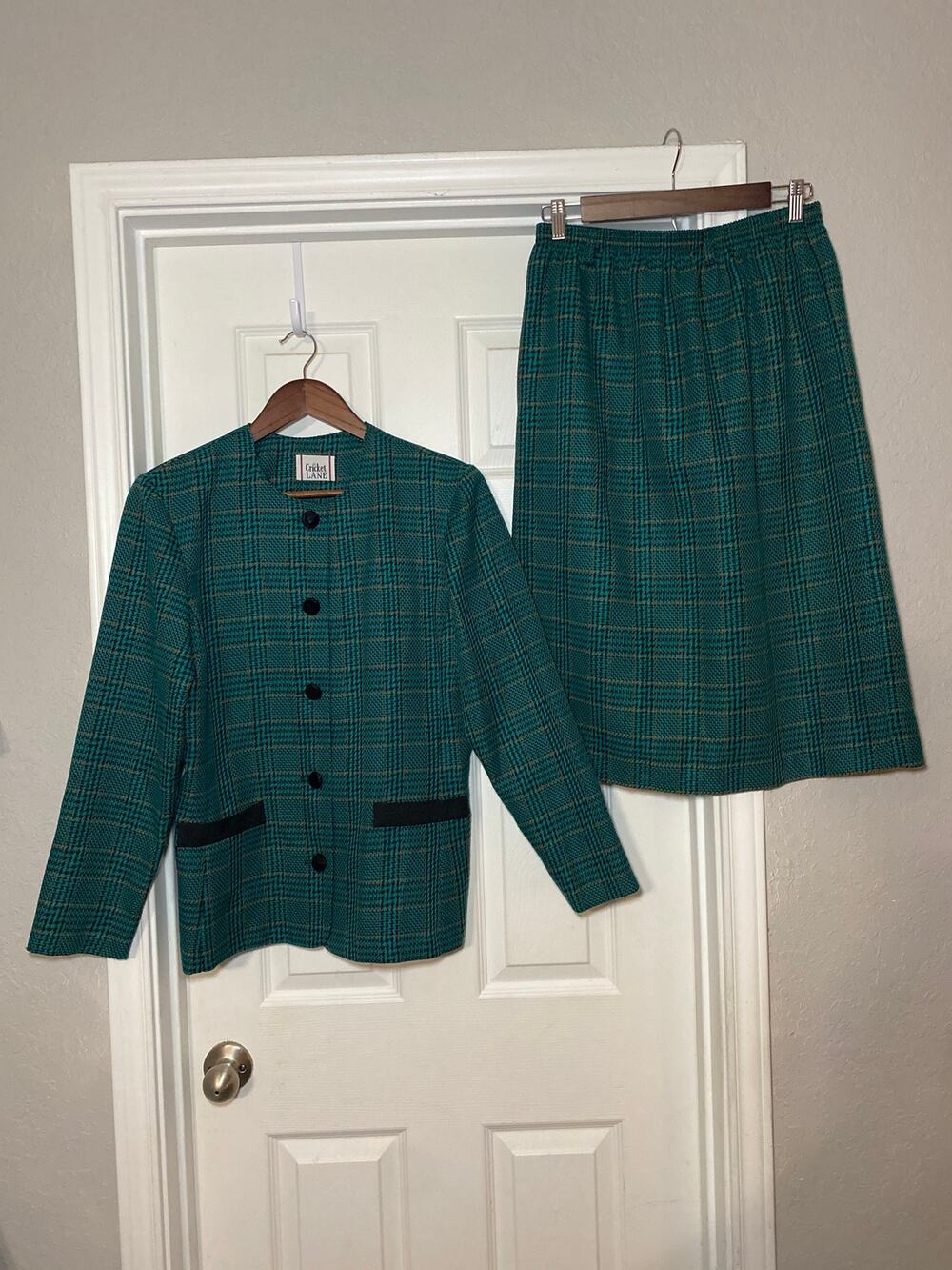 Vintage Cricket Lane Teal Plaid Skirt Suit Set Size 12 Collarless Jacket Midi